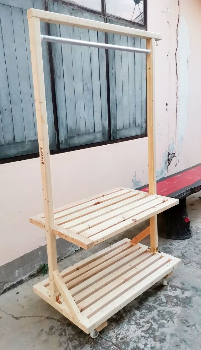 [รูปภาพของมุมมองด้านข้าง]